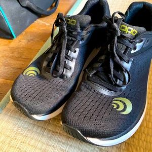 Topo athletic running shoes